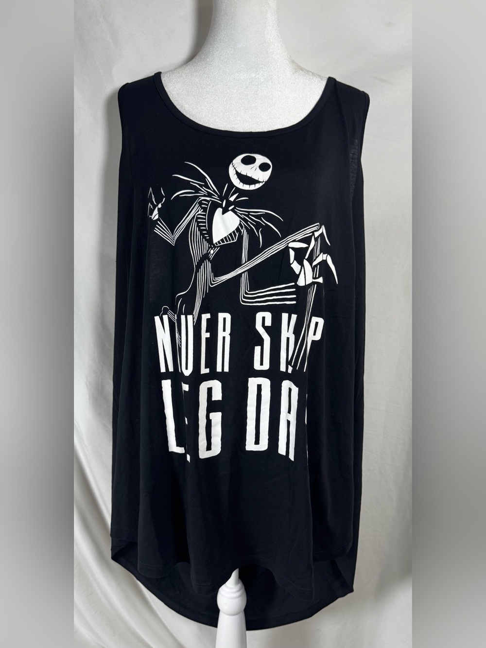 NWT Torrid Disney Nightmare Before Christmas Never skip leg day tank top 5X